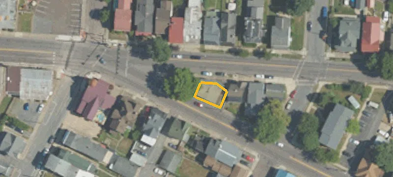 144 Bloom St