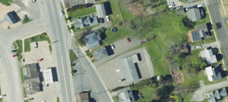 9 Main St