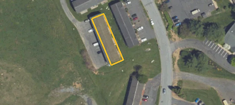 50 Carriage House Ln, Unit 60