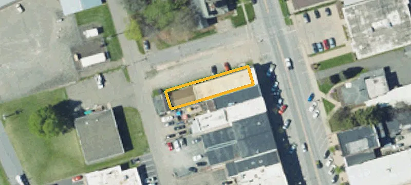 23 Main St