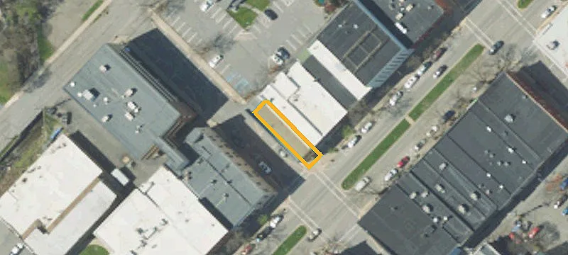 86 Main St