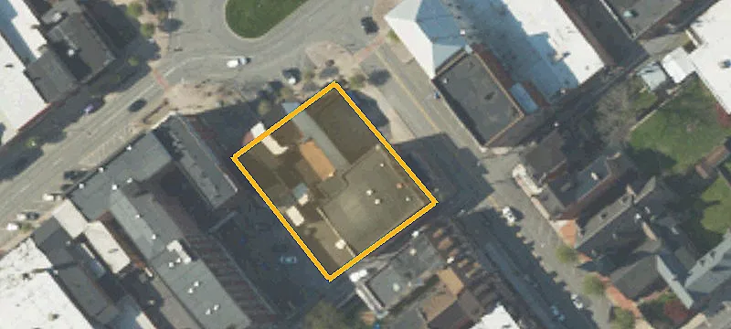 6 Main St