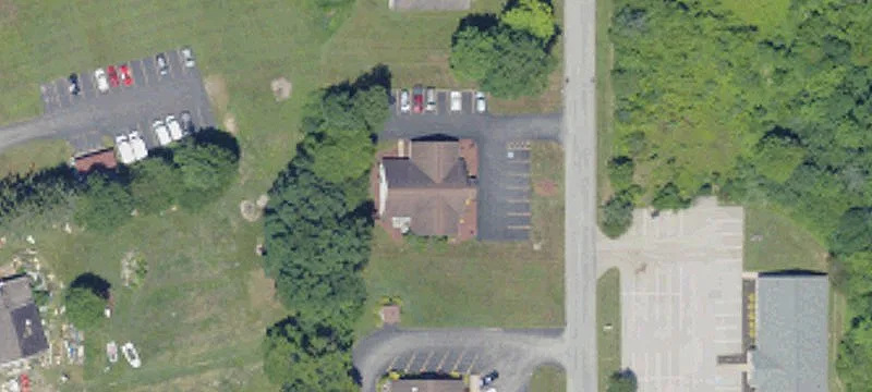 108 Woodfield Dr