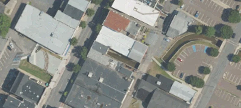 498 Ml St