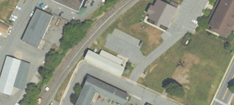 8 Snyder St