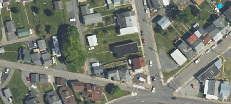 204 Bratton Ave
