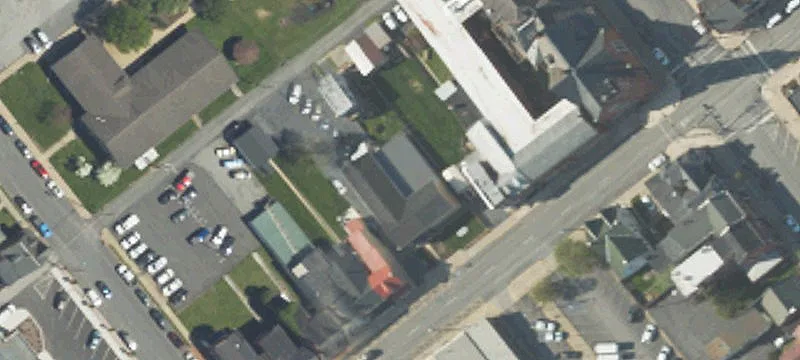 19 3rd St
