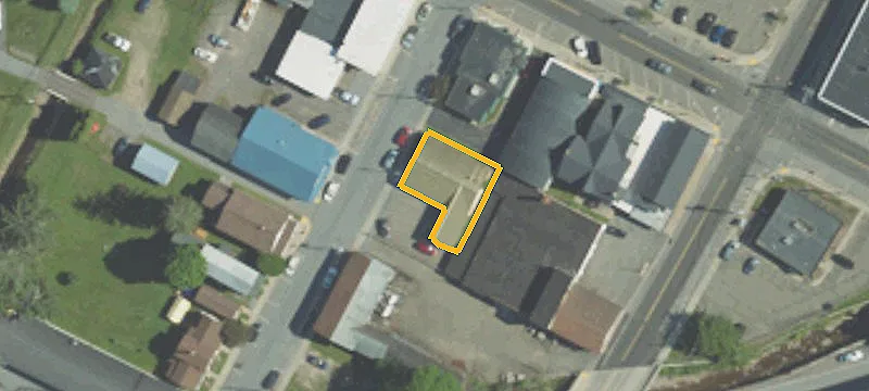 205 Ctr St