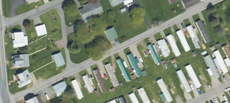 252 Thomas Ave