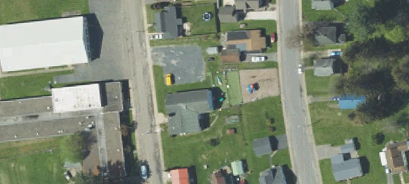 102 Coates Ave