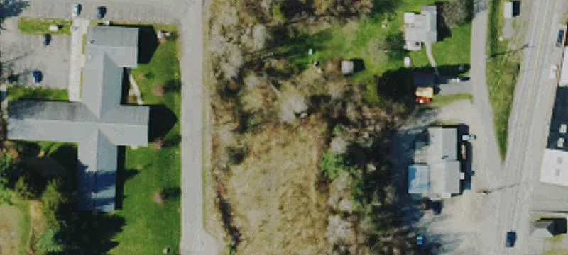Delaware St