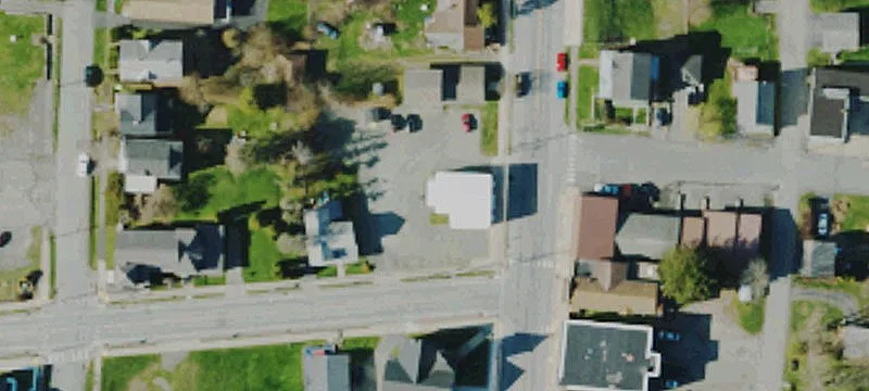 703 Main St