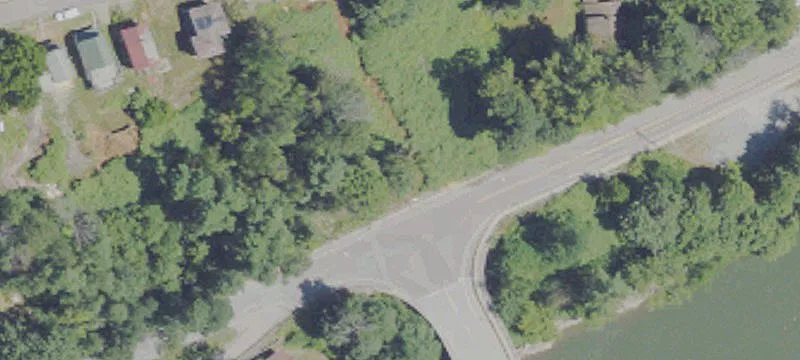 2 Riv St