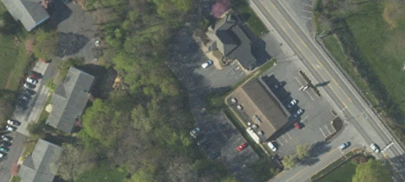320 Logan Blvd