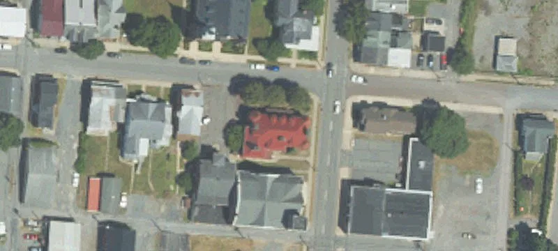 60 Walnut St