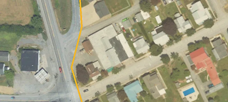 2031 Main St