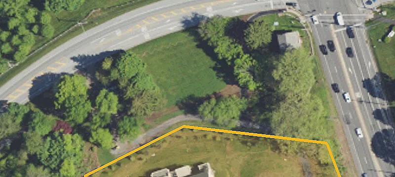 3843 Chester Pike