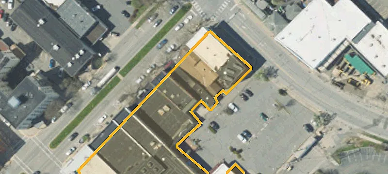 31 Main St