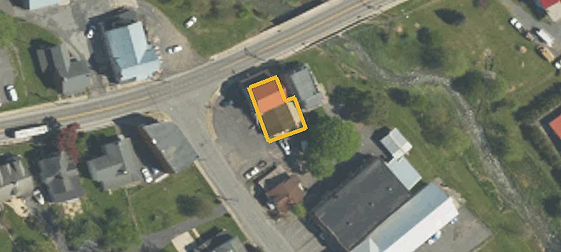 3934 Main St
