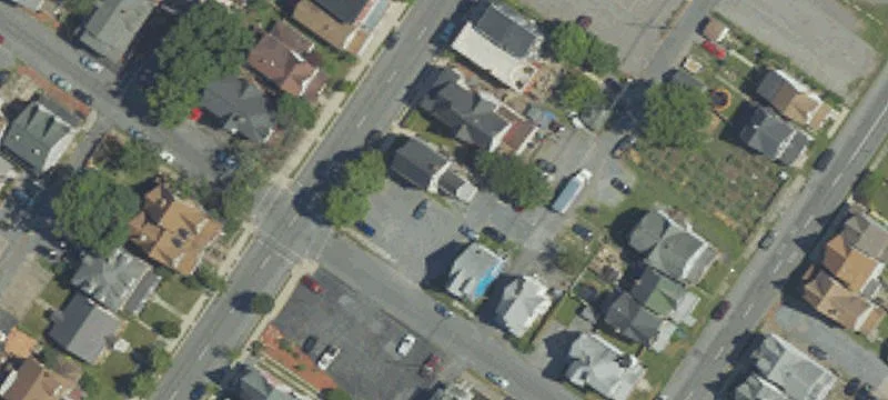 2425 Broad Ave, Unit 31
