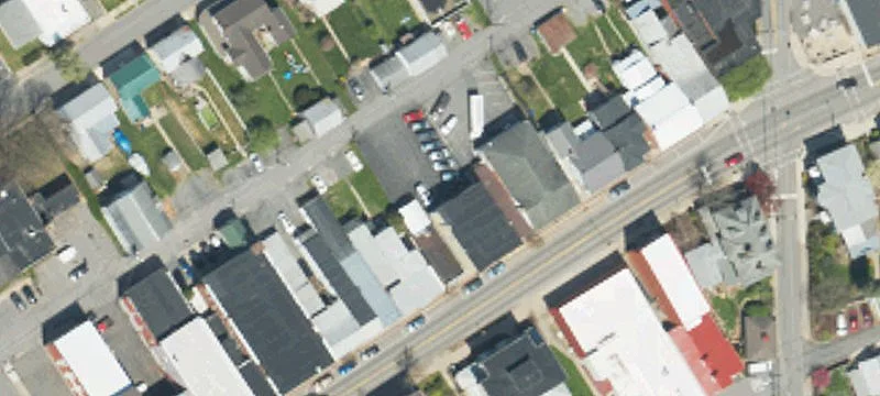 326 Chestnut St