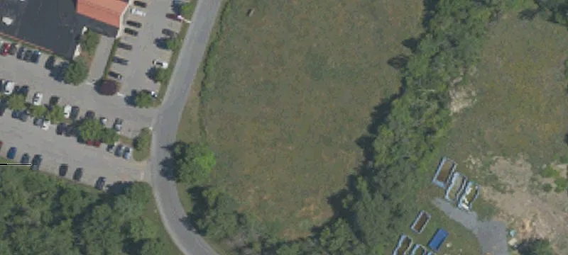 Meadowbrook Ln