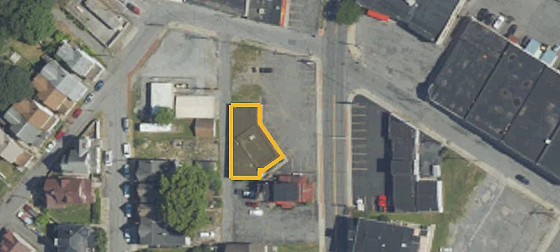 1900 Un Ave, Unit 8