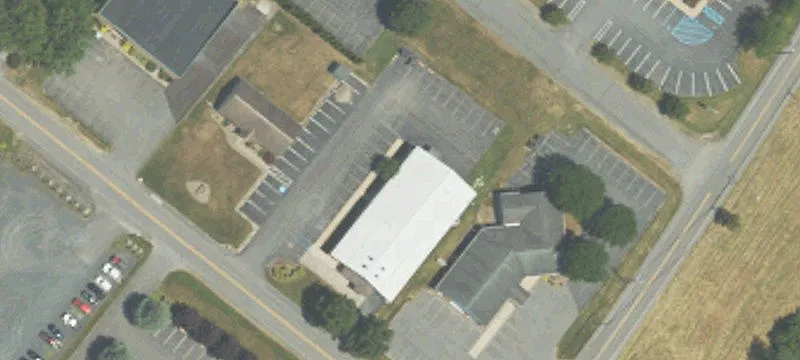 4 Commerce Ave