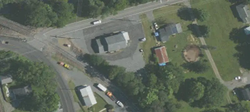 118 Riv Rd