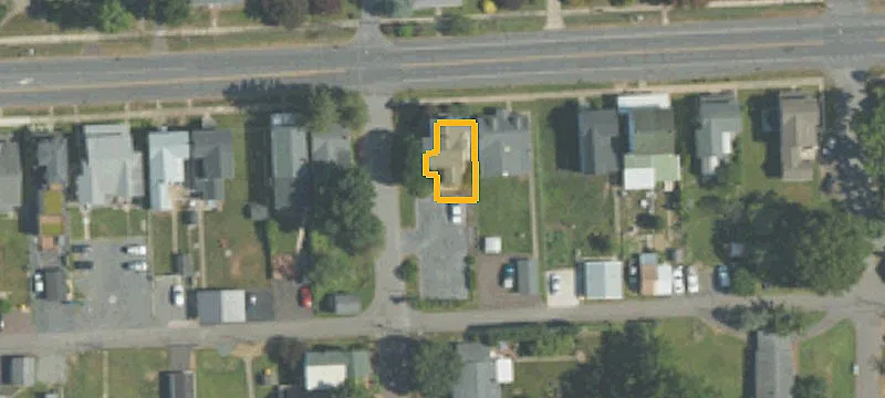 758 Bloom Rd