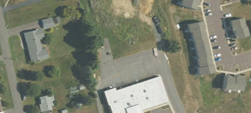 1083 Bloom Rd