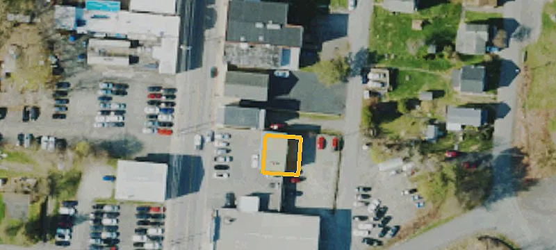 412 Main St