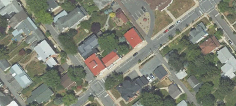 60 2nd St