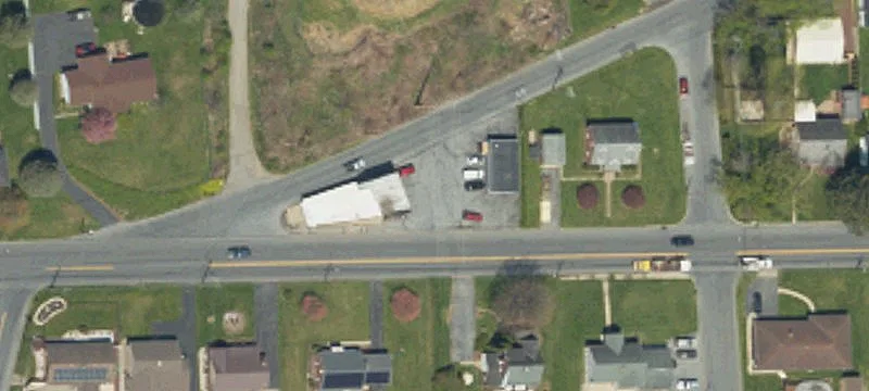 4823 Main St