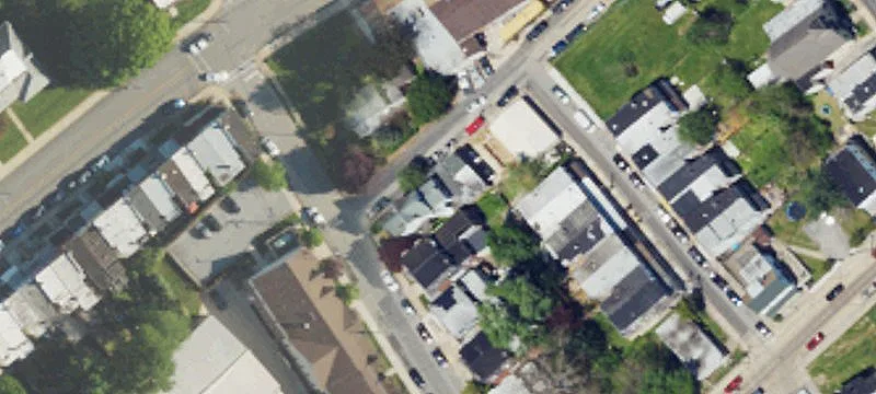 1019 Rdg Ave