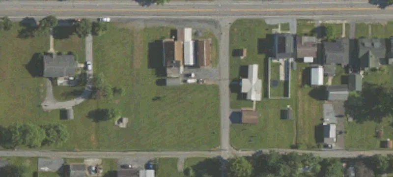 1009 Shamrock Ln