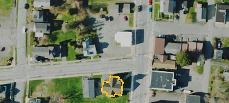 Main St