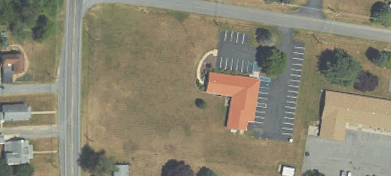 30 Lawton Ln