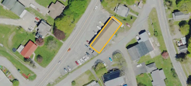 370 Main St