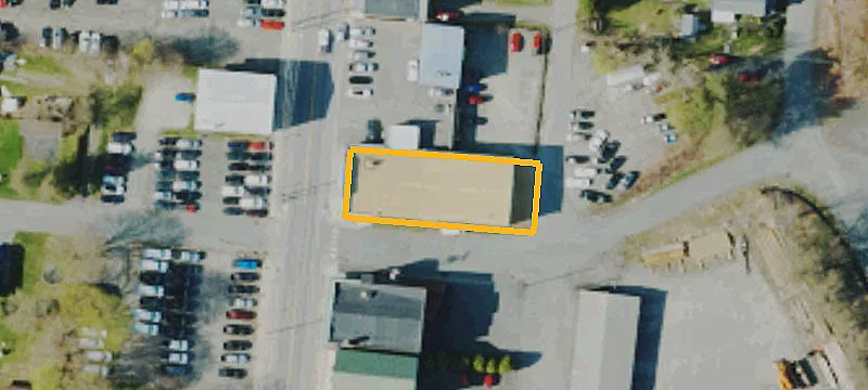 400 Main St
