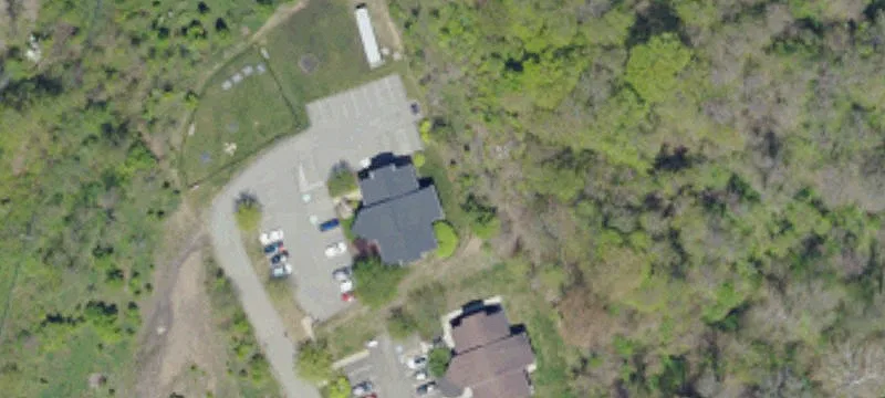1350 Old Pond Rd