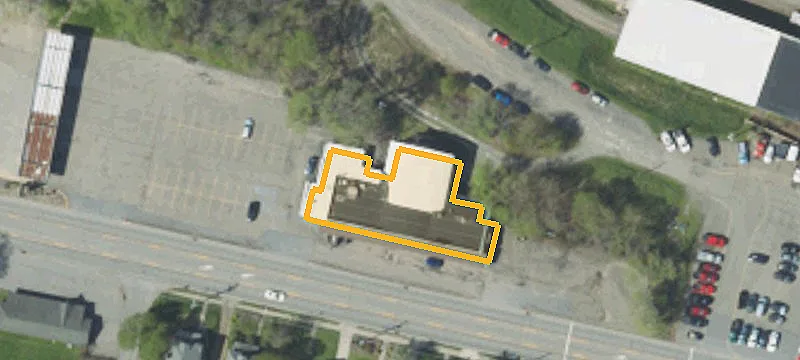 105 Ee Ave