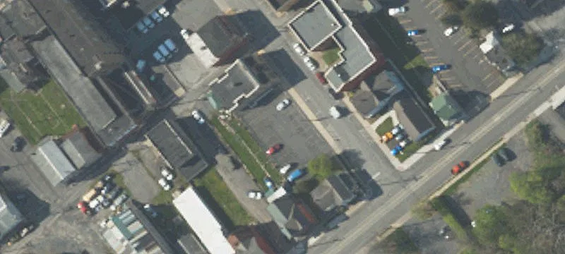 14 Wayne St