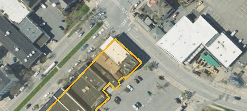 25 Main St