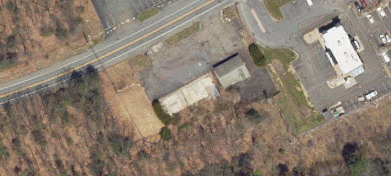 472-476 State Rte 940