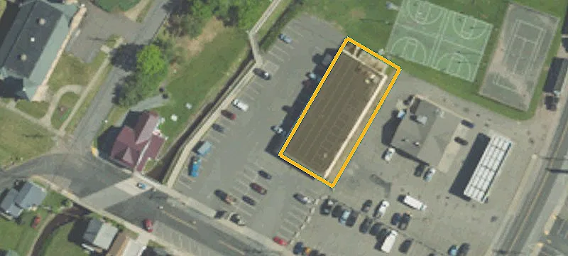 118 Main St