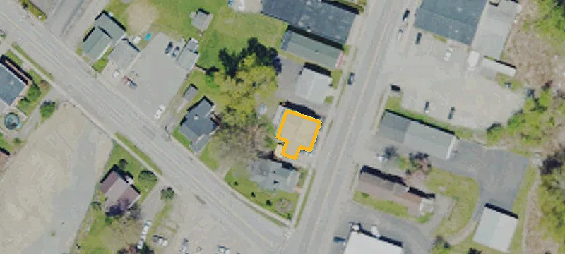 653 Main St