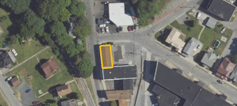 401 Main St, Unit 5