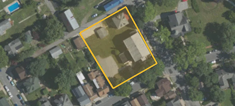 415 Walnut St, Unit 23