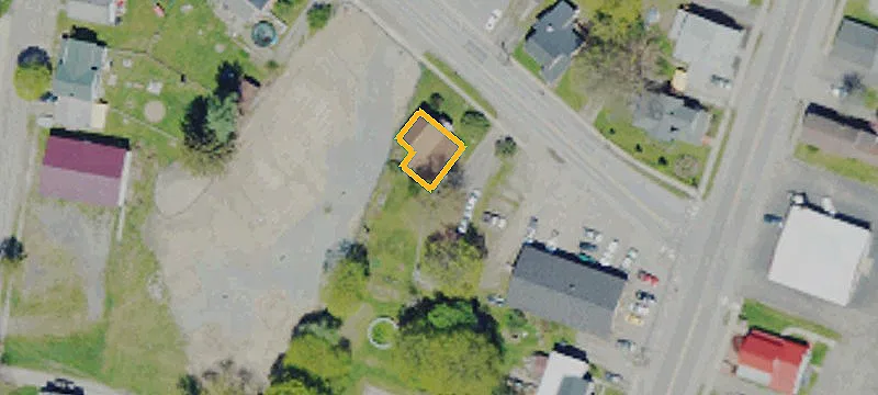 43 Franklin Ave